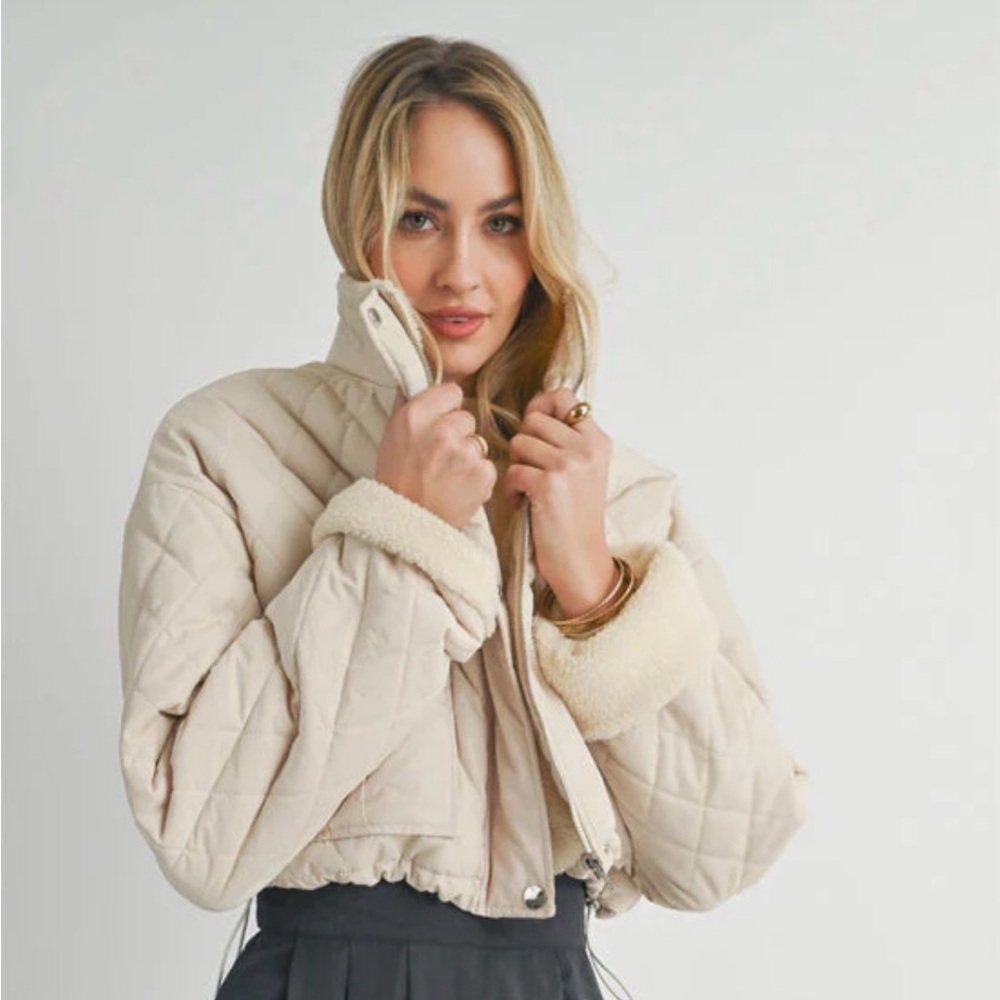 Sadie & Sage Cream Quilted Crop Puffer Jacket — Size XS - Picture 6 of 13
